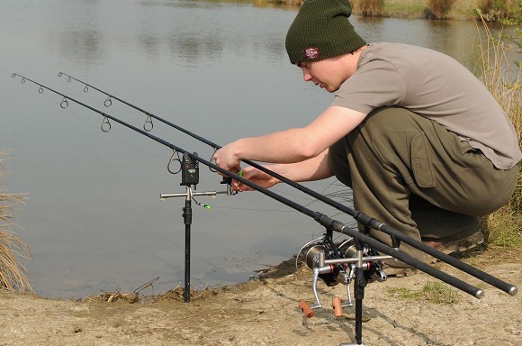 Carp Fishing Rod Used With Rod Rest Head Rod Sticks Buzzer
